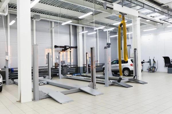 Insurance-Approved Auto Body Repair Shop Services