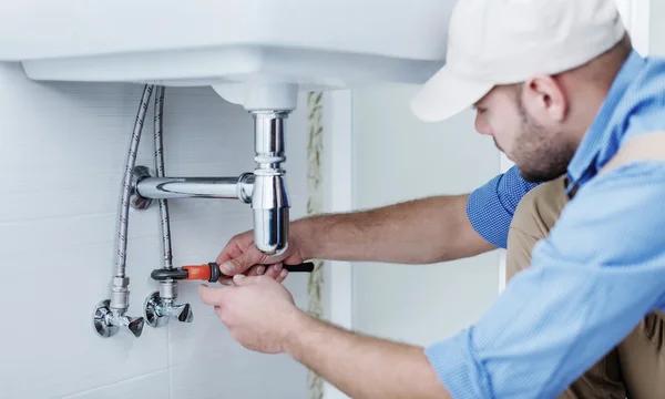 Understanding the Cost of Replacing Old Plumbing Lines