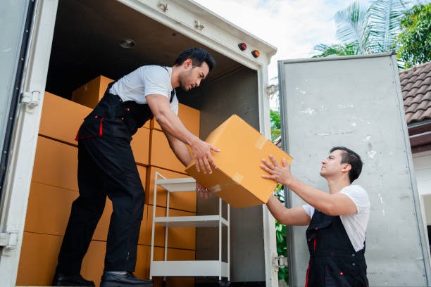 Chicago Movers Helping Families Move with Confidence