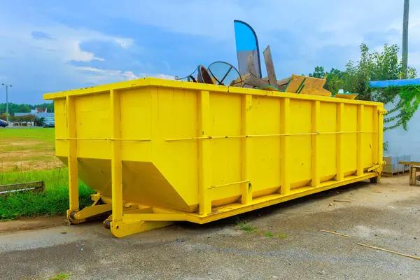 Complete Your Cleanup with Roll-Off Dumpster Rental in Melrose Services