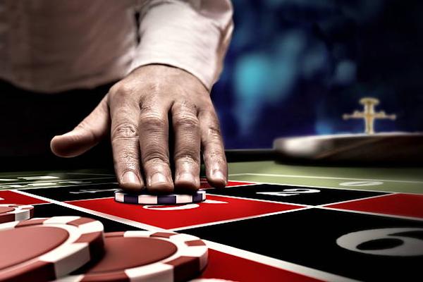 Discover Innovative Slot Features Through オンラインカジノ Entertainment