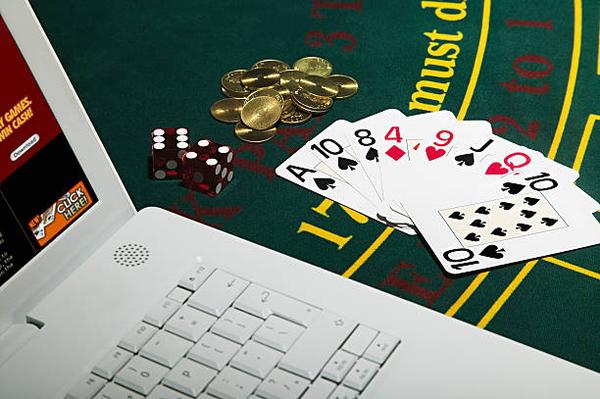 Enjoy Fun Slot Play through the best online casino sites Singapore for Game Lovers